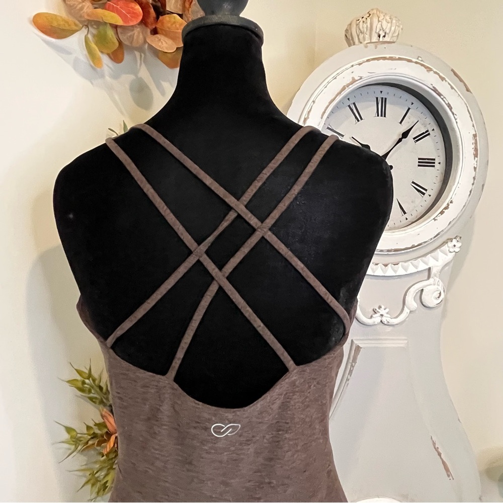 CALIA by Carrie Underwood Lustralux 5" Athletic Romper Bodysuit Brown Medium EUC - Picture 5 of 7